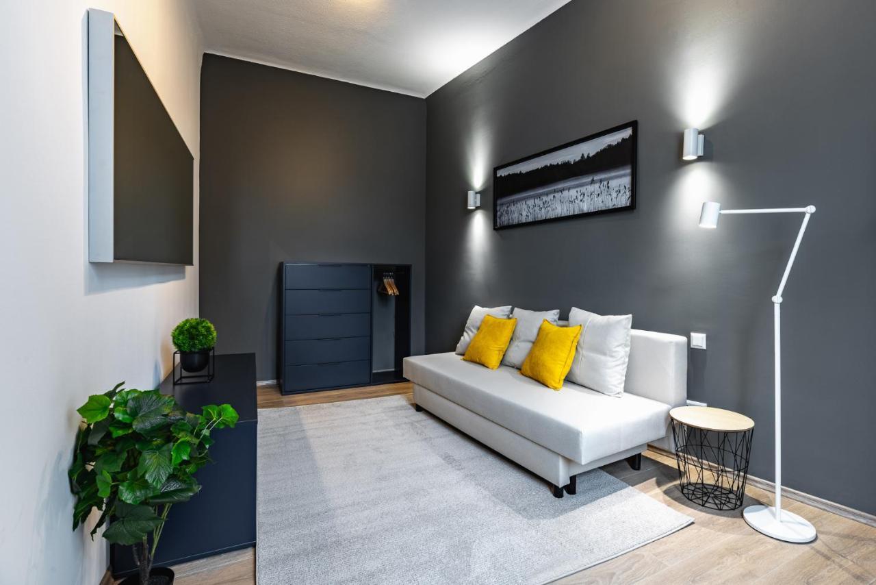 Newley Renovated Apartment Next To Hannovermarkt Вена Экстерьер фото